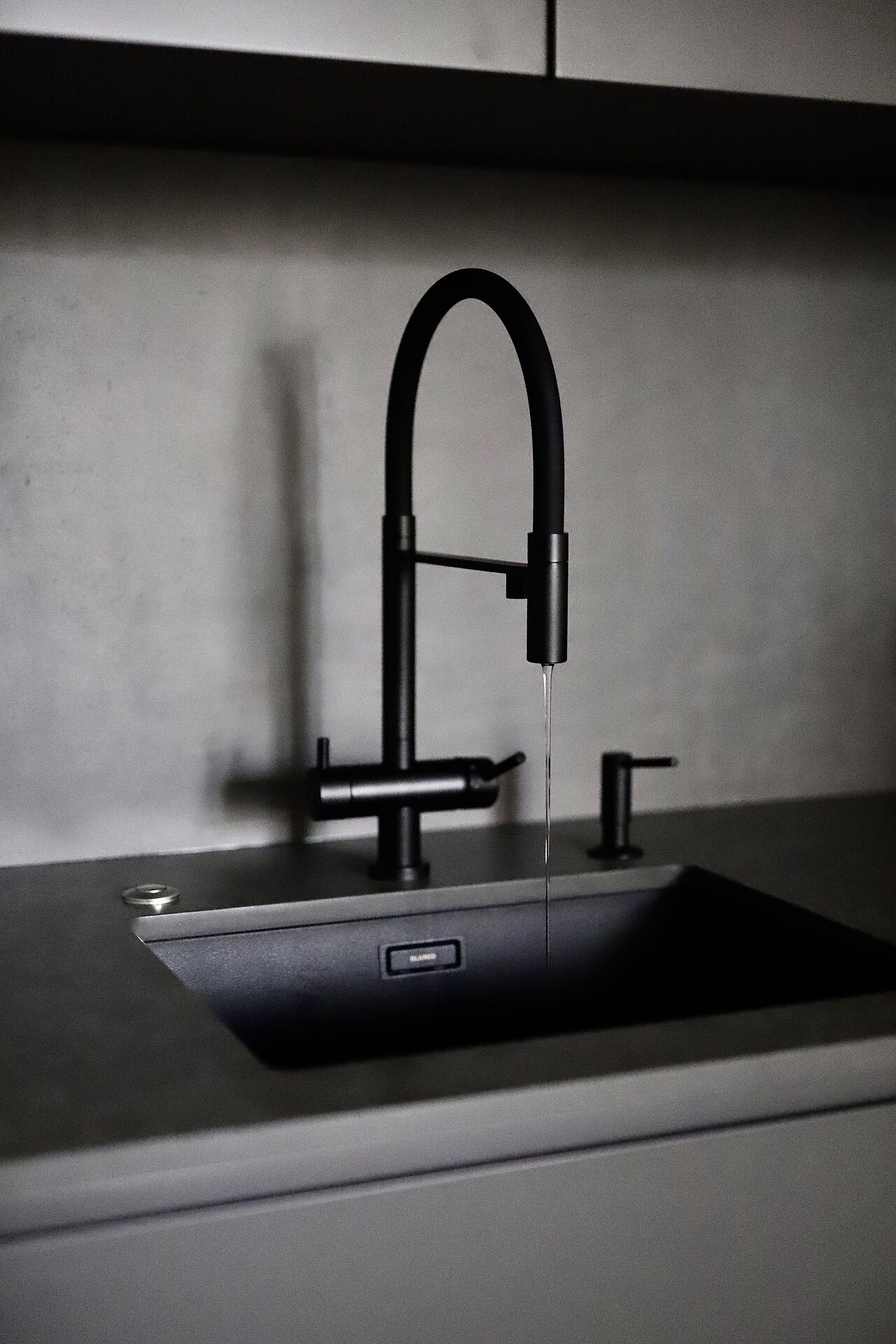 Светлый минимализм